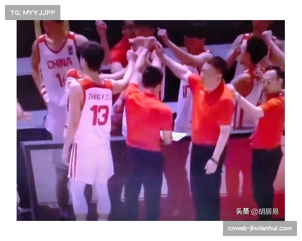 中国男队主教练称赞队员首秀出色 期待球队在后续比赛中再创佳绩