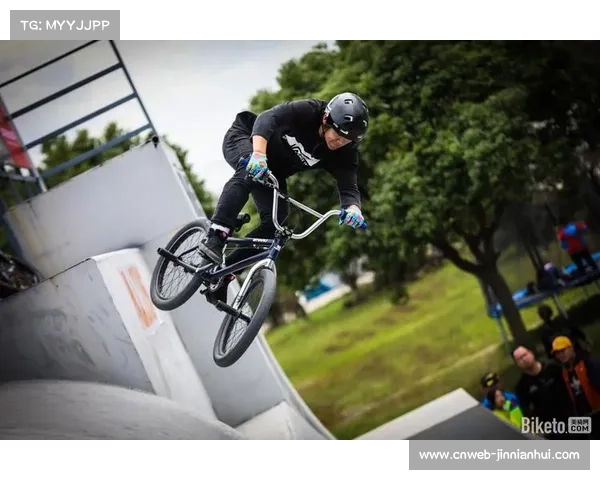 神奇小子张智勇克服爆胎逆境，CX极限赛西安站BMX决赛上演惊心逆转